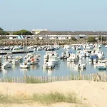Le Capribeach By Tah - Emplacement & Parking פורנישי